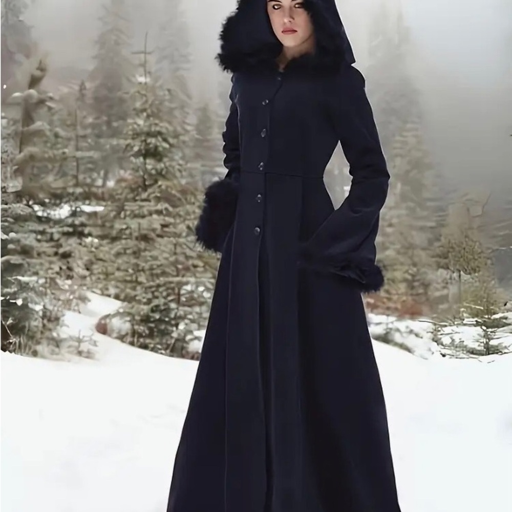 Elegant Black Maxi Coat with Fur Trim